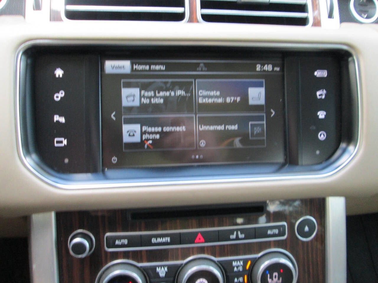 Used 2016 Land Rover Range Rover Supercharged image 5