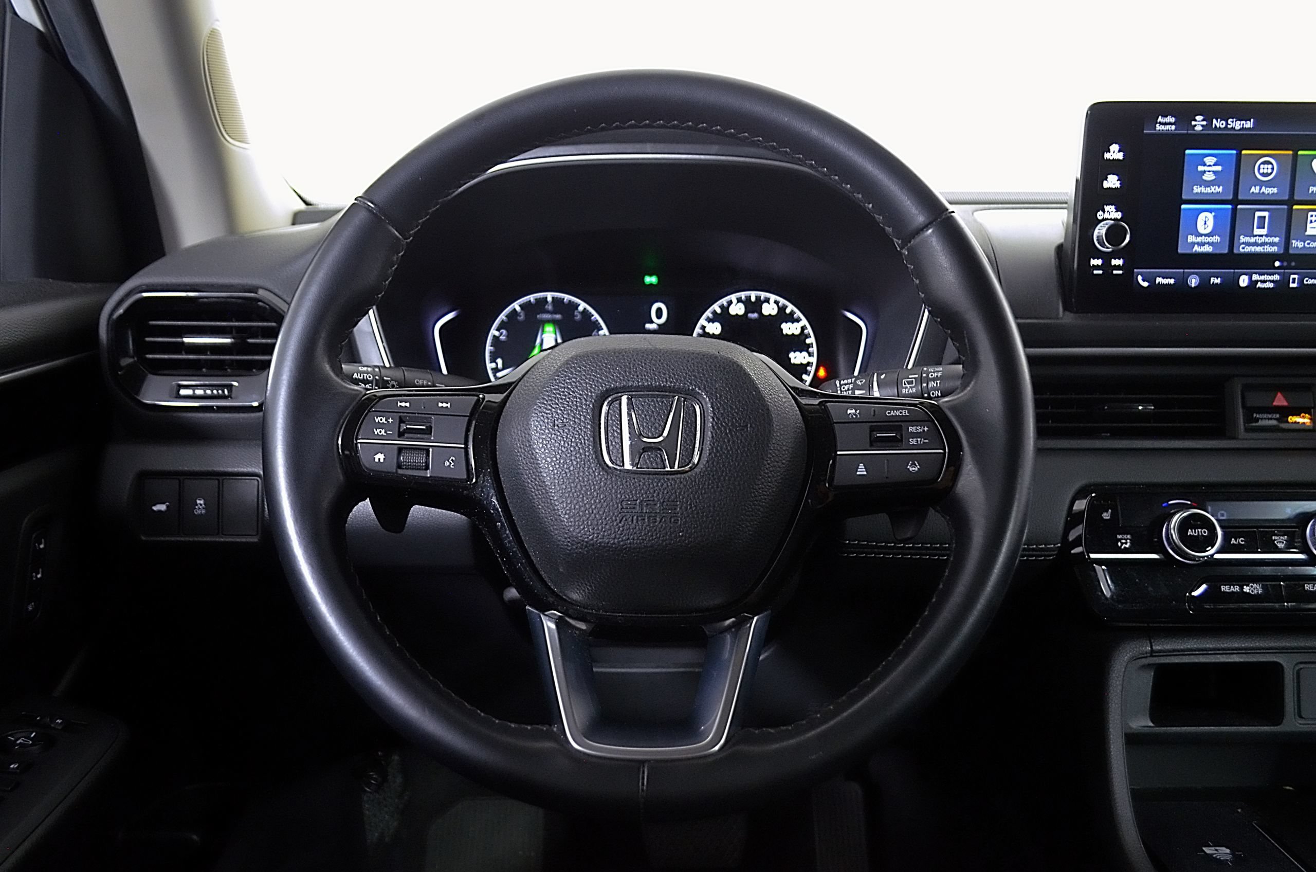Used 2025 Honda Pilot EX-L image 29