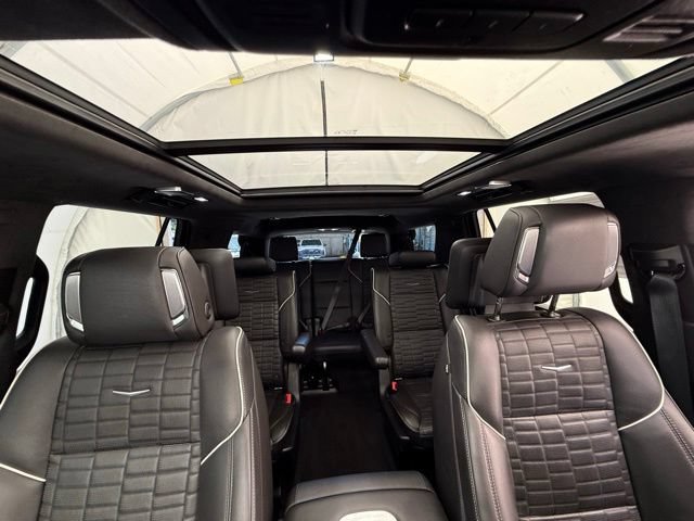 Used 2021 Cadillac Escalade Sport Platinum AWD/4WD image 37