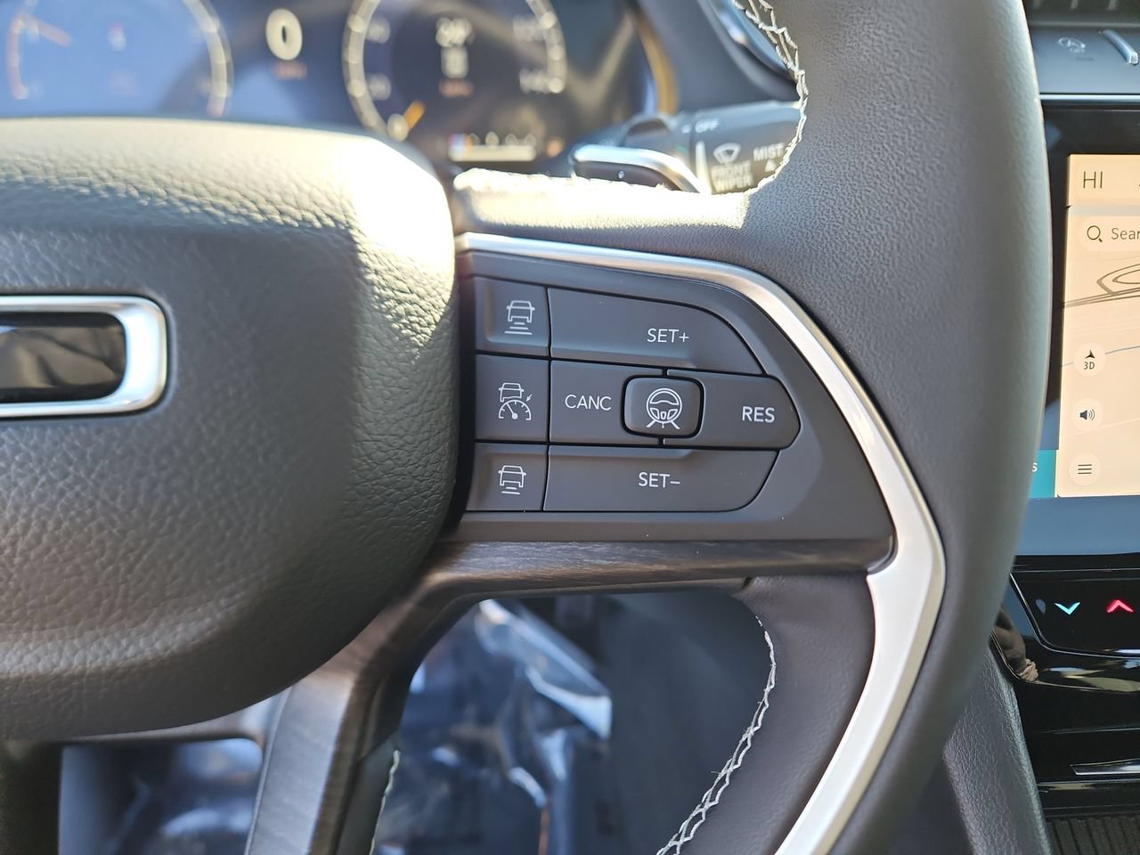 New 2026 Jeep Grand Cherokee Altitude AWD/4WD image 28