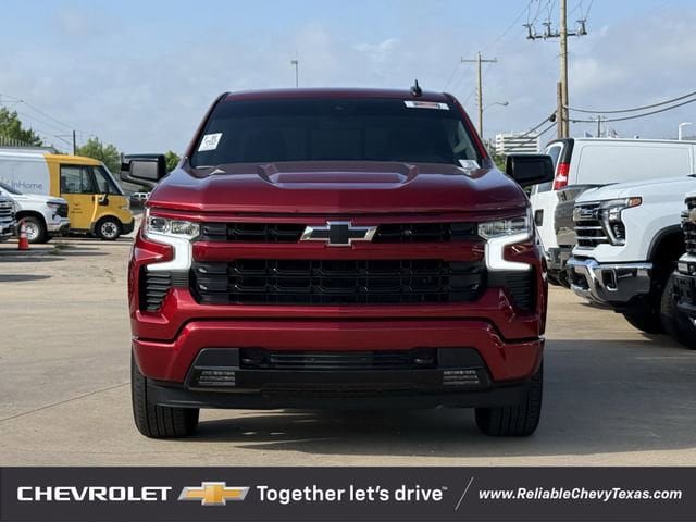 Used 2025 Chevrolet Silverado 1500 RST w/ Convenience Package II image 2