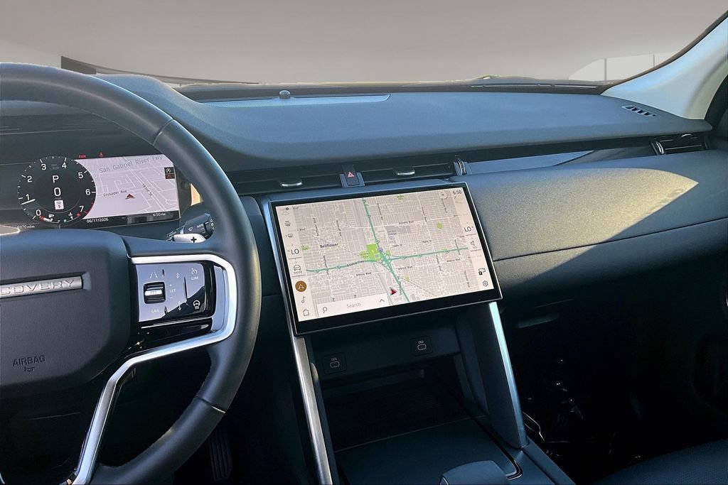 Certified 2025 Land Rover Discovery Sport S AWD/4WD image 9