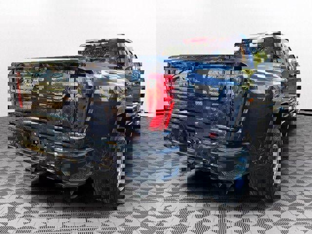 Used 2024 GMC Sierra 3500 Denali Ultimate image 4