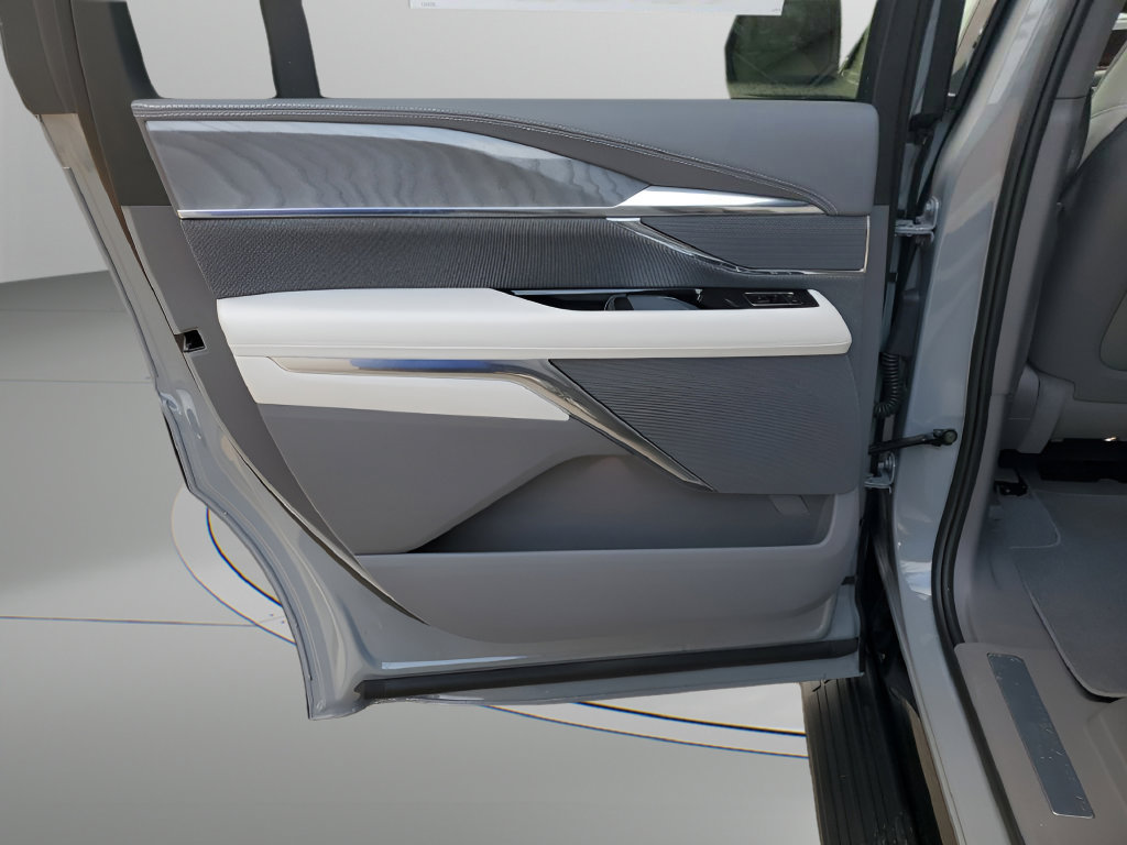 New 2026 Cadillac Escalade IQL Luxury AWD/4WD image 23