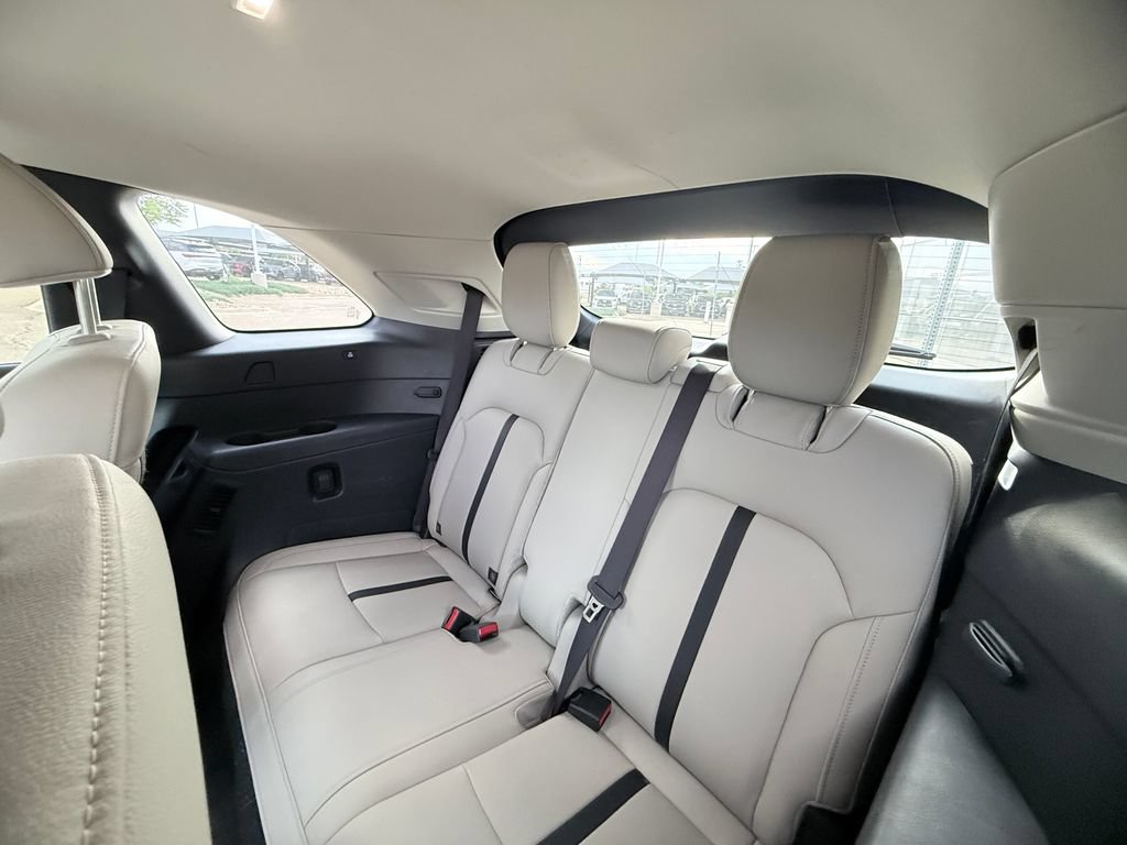 Used 2025 MAZDA CX-90 Plug-In Hybrid w/ Preferred AWD/4WD image 34