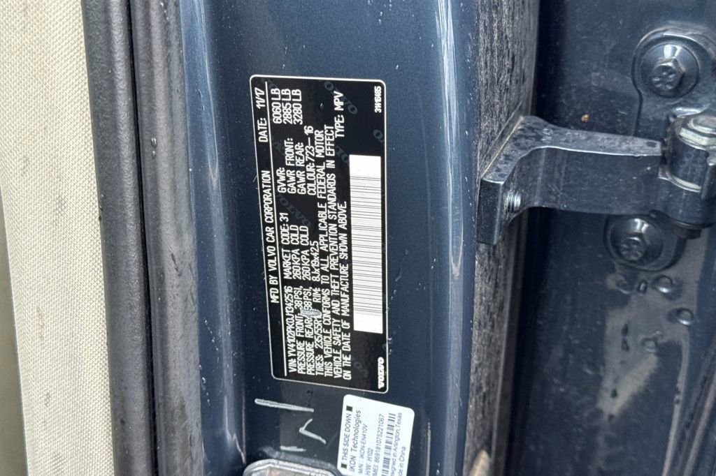 Used 2018 Volvo XC90 T5 Momentum w/ Convenience Package image 29