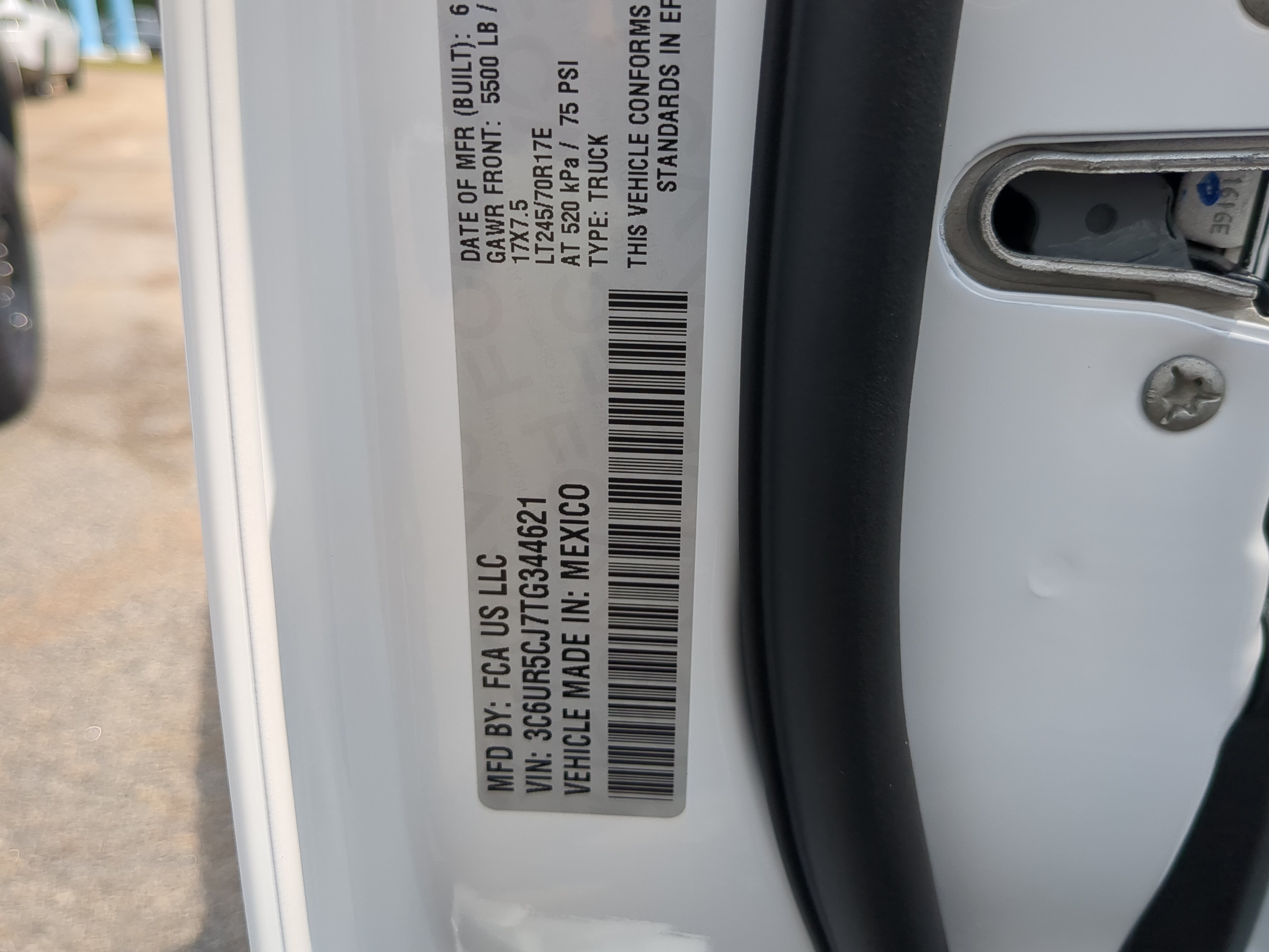 New 2026 RAM 2500 Tradesman AWD/4WD image 27