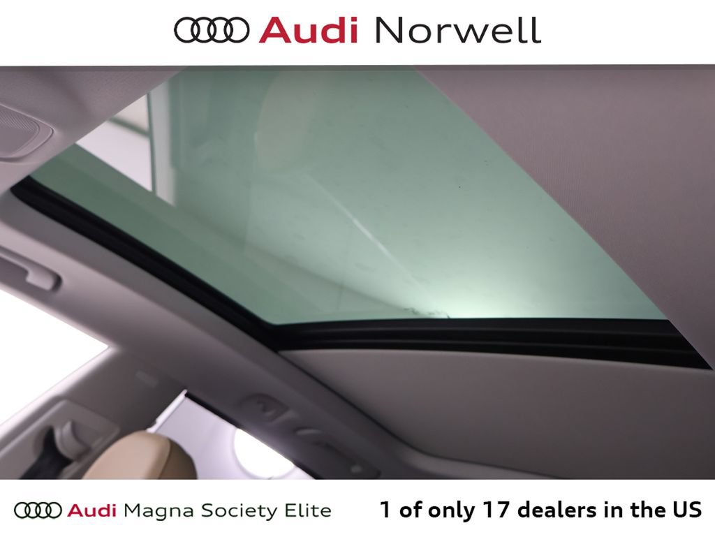 Certified 2025 Audi Q8 Prestige AWD/4WD image 9