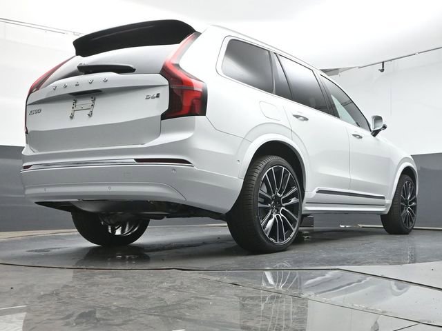 Used 2026 Volvo XC90 B6 Plus w/ Protection Package Premier AWD/4WD image 39