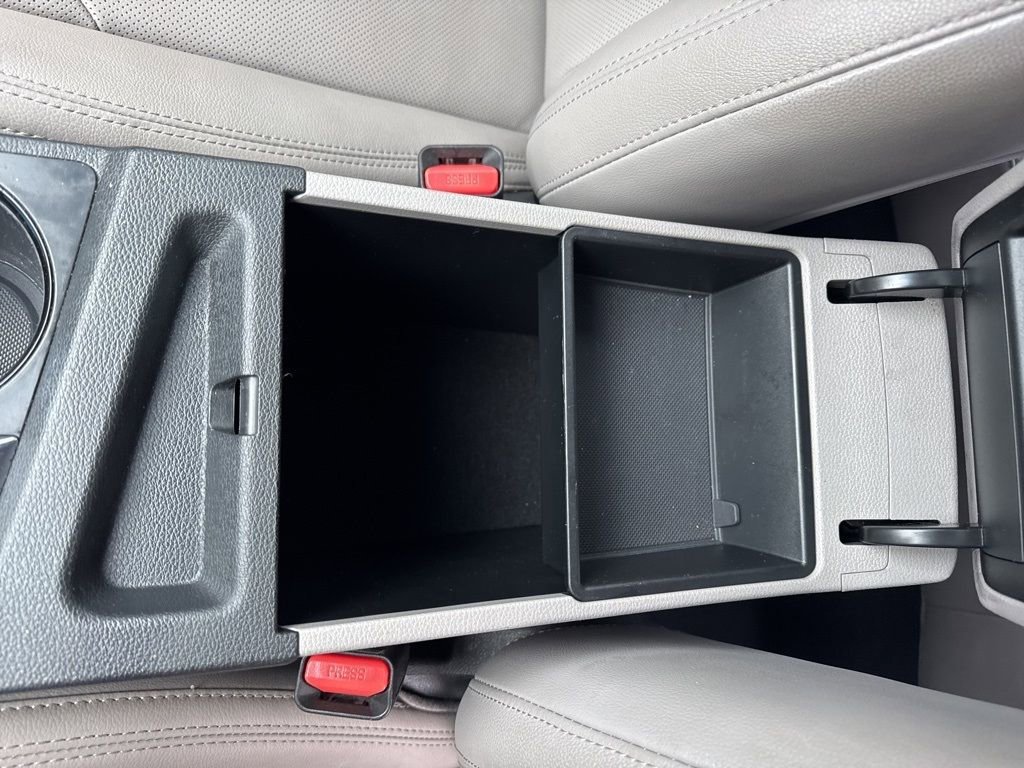 Used 2016 Hyundai Sonata Limited FWD image 29