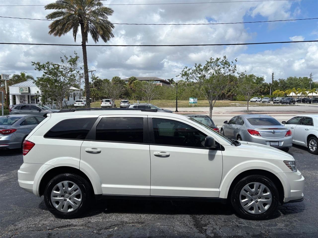 Used 2018 Dodge Journey SE w/ Popular Equipment Group FWD image 6