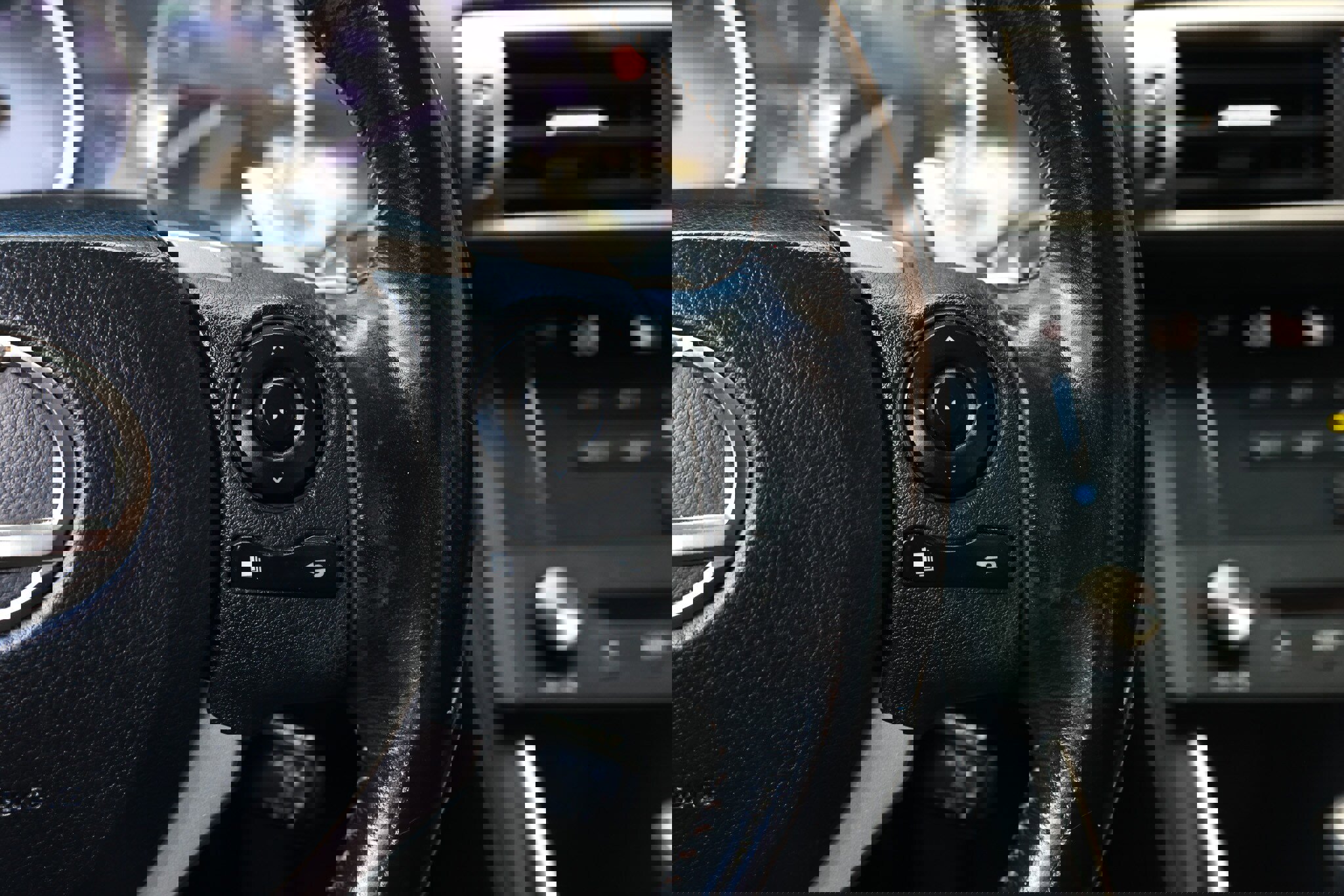 Used 2016 Lexus IS 200t image 30