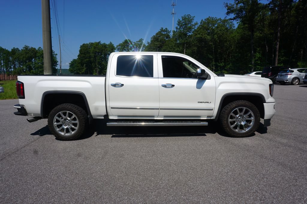Used 2017 GMC Sierra 1500 Denali AWD/4WD image 22