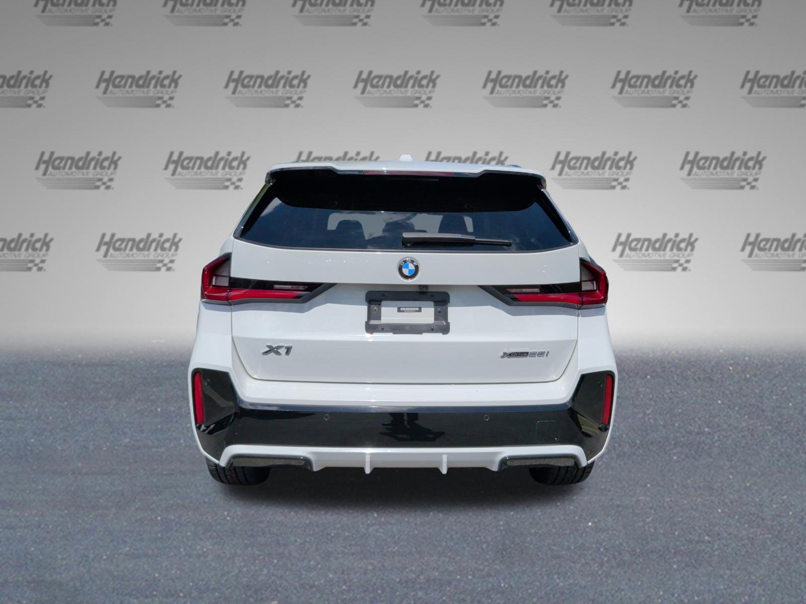 Used 2023 BMW X1 xDrive28i w/ Premium Package image 8