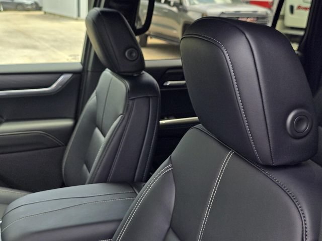 New 2026 GMC Acadia Elevation w/ Black Edition FWD image 21