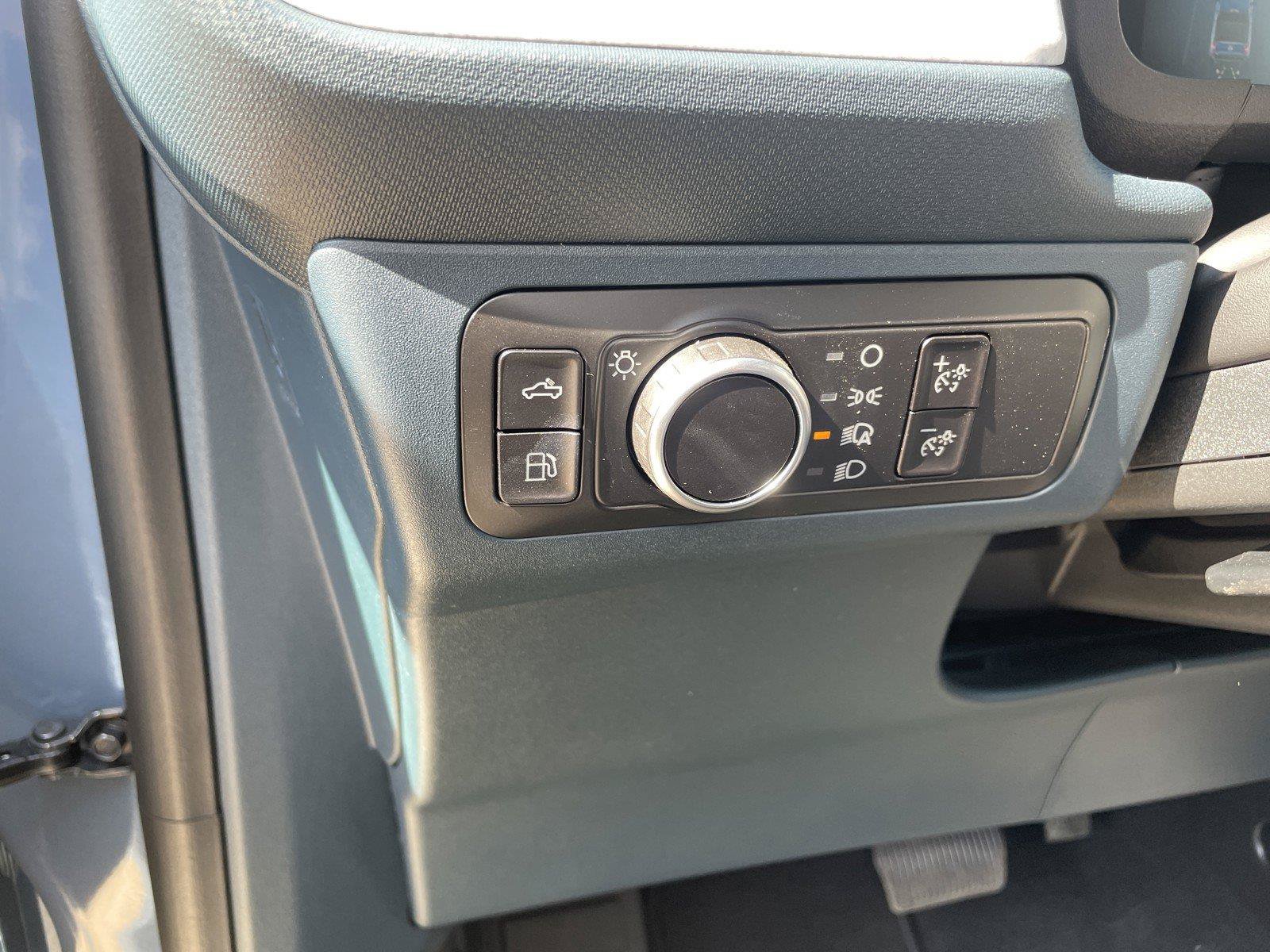 New 2026 Ford Maverick XLT w/ XLT Luxury Package FWD image 13