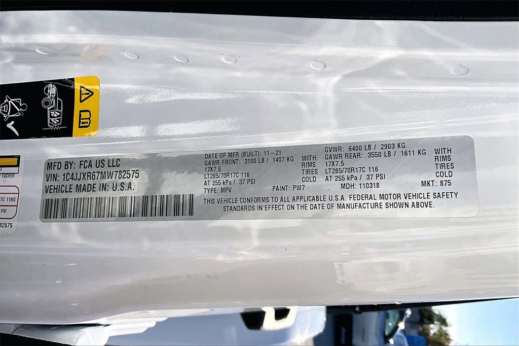 Used 2021 Jeep Wrangler Unlimited Rubicon 4xe w/ Steel Bumper Group image 36