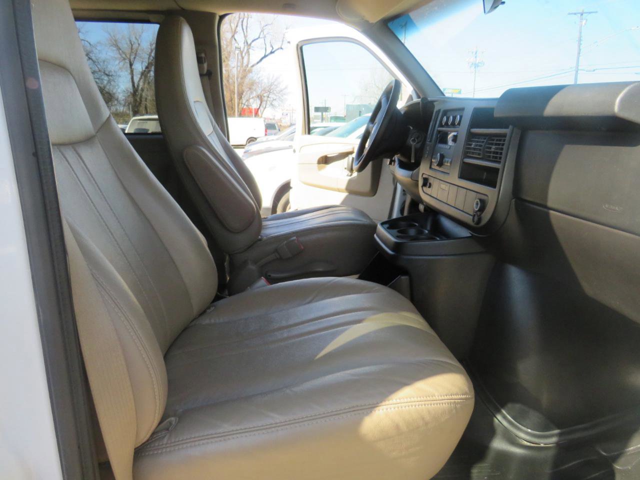 Used 2014 Chevrolet Express 1500 LS image 17