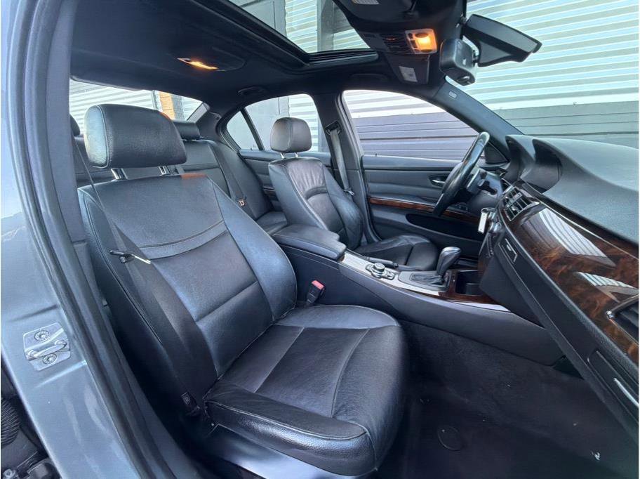 Used 2011 BMW 328i Sedan image 21