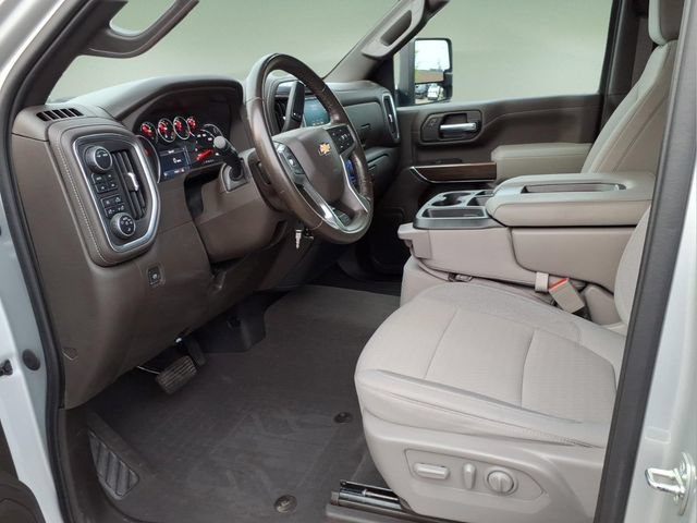 Used 2022 Chevrolet Silverado 2500 LT w/ Fleet Comfort Package AWD/4WD image 11