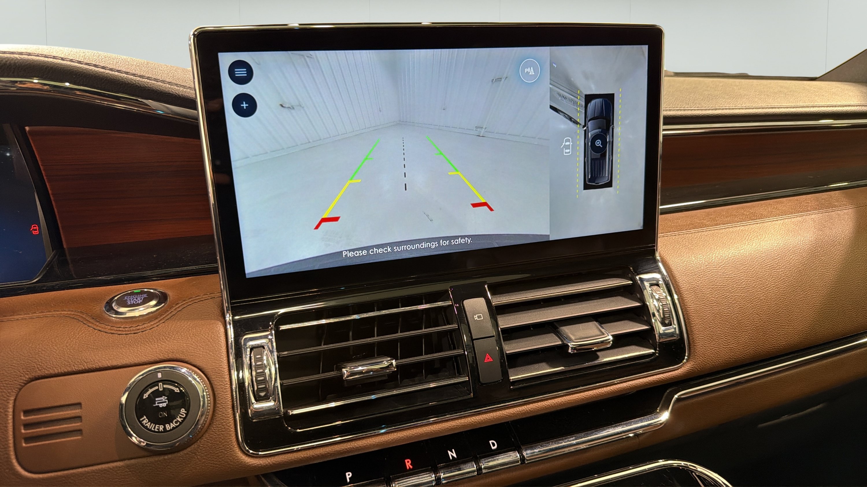 Used 2023 Lincoln Navigator Reserve AWD/4WD image 16