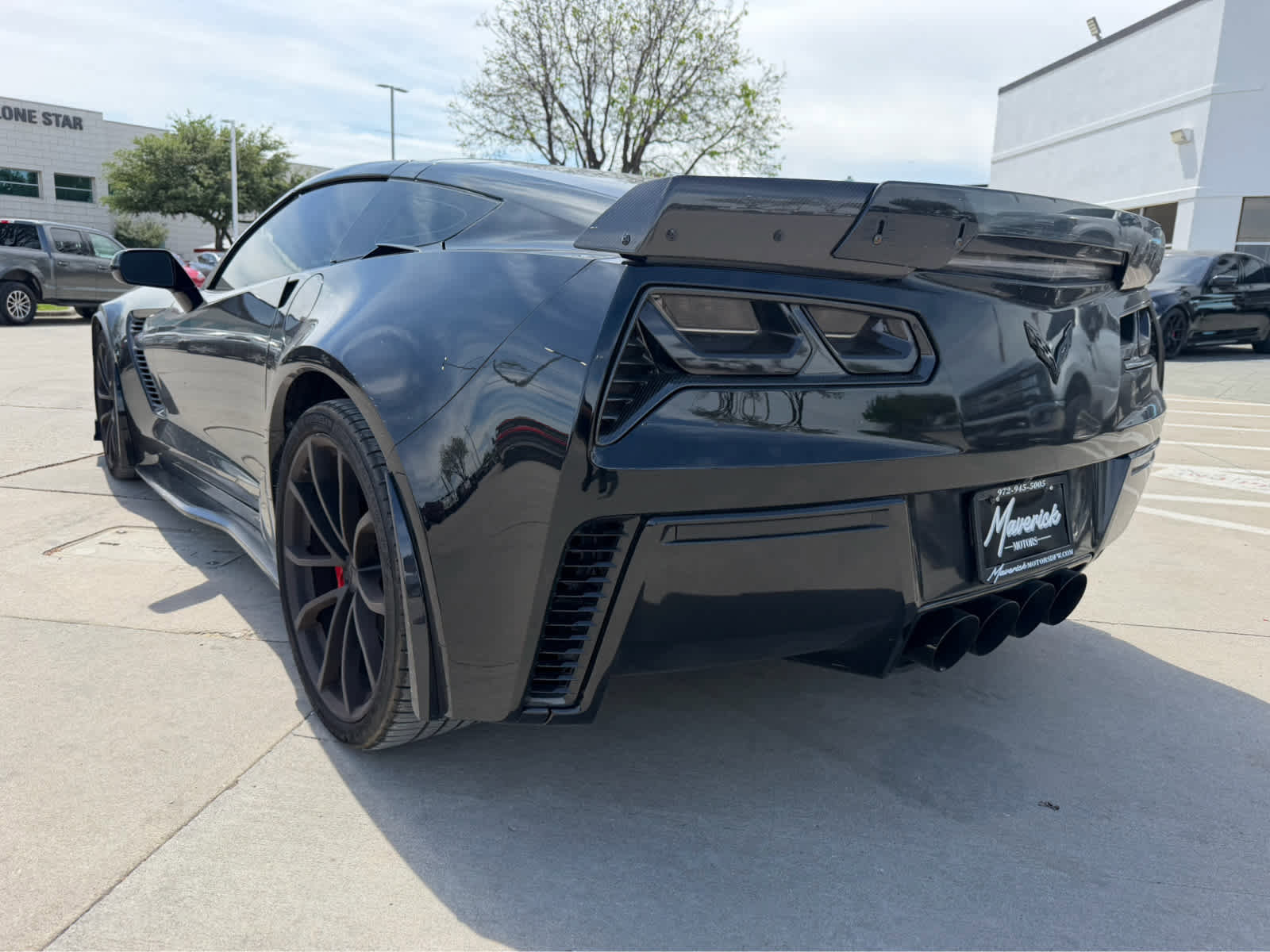Used 2019 Chevrolet Corvette Z06 image 2