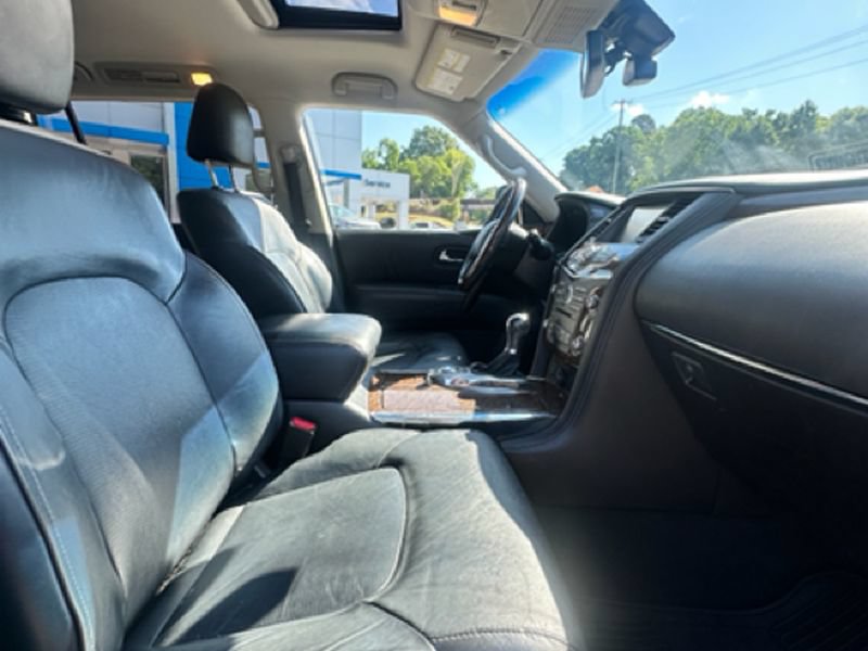 Used 2017 INFINITI QX80 2WD w/ Driver Assistance Package image 27