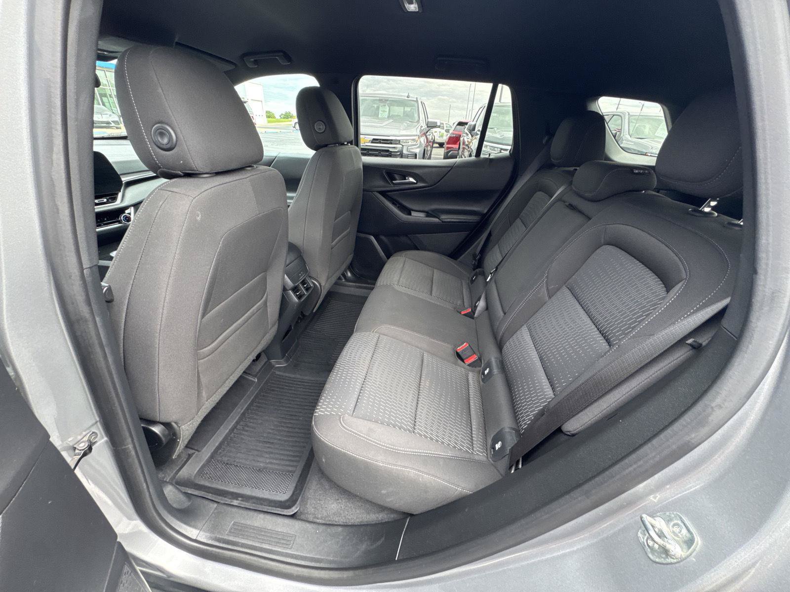 Used 2026 Chevrolet Equinox LT w/ LPO, Floor Liner Package AWD/4WD image 9
