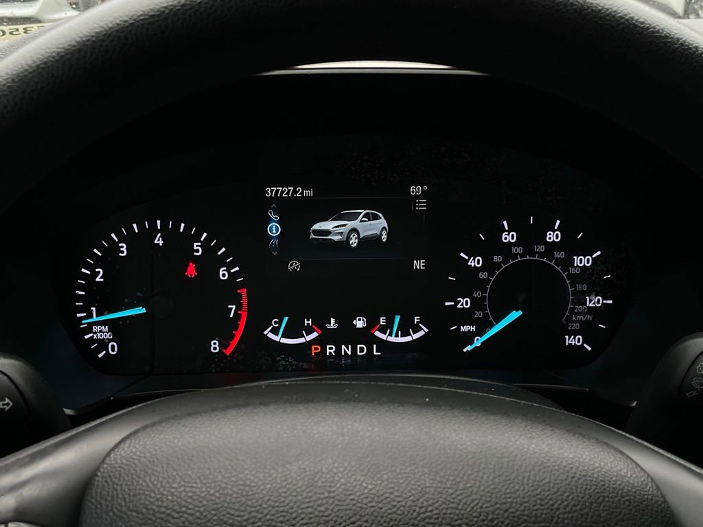 Used 2020 Ford Escape SE image 17