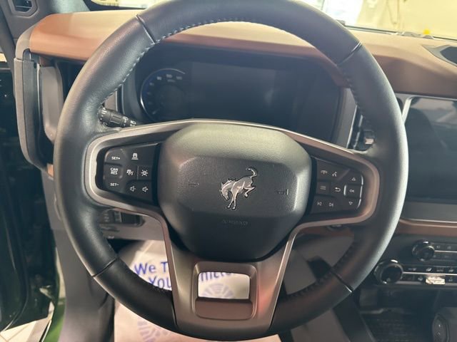 Used 2024 Ford Bronco Outer Banks AWD/4WD image 16