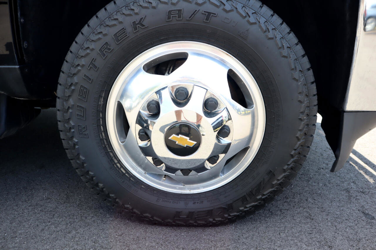 Used 2019 Chevrolet Silverado 3500 LTZ w/ Duramax Plus Package image 15