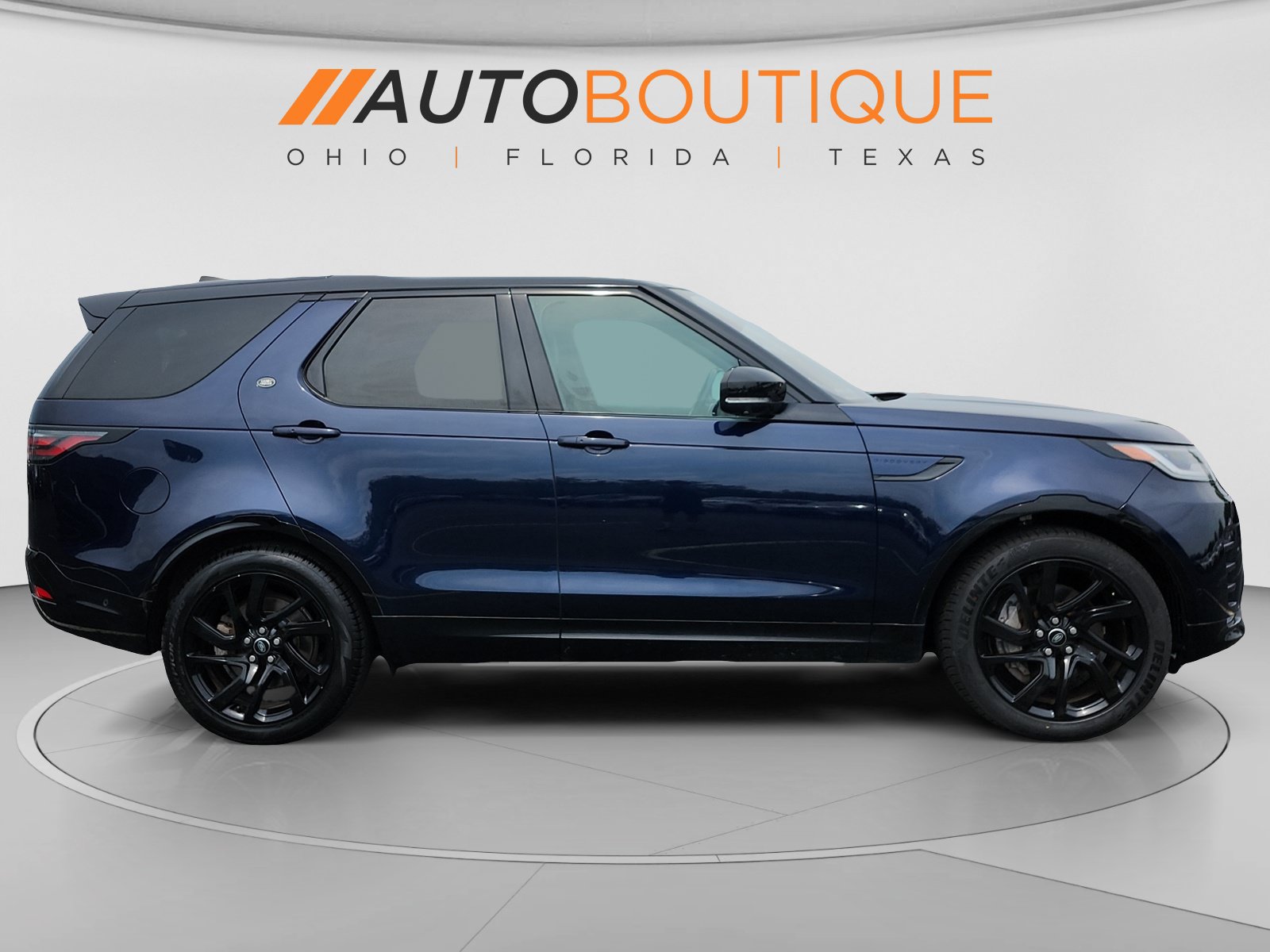 Used 2023 Land Rover Discovery S R-Dynamic AWD/4WD image 6