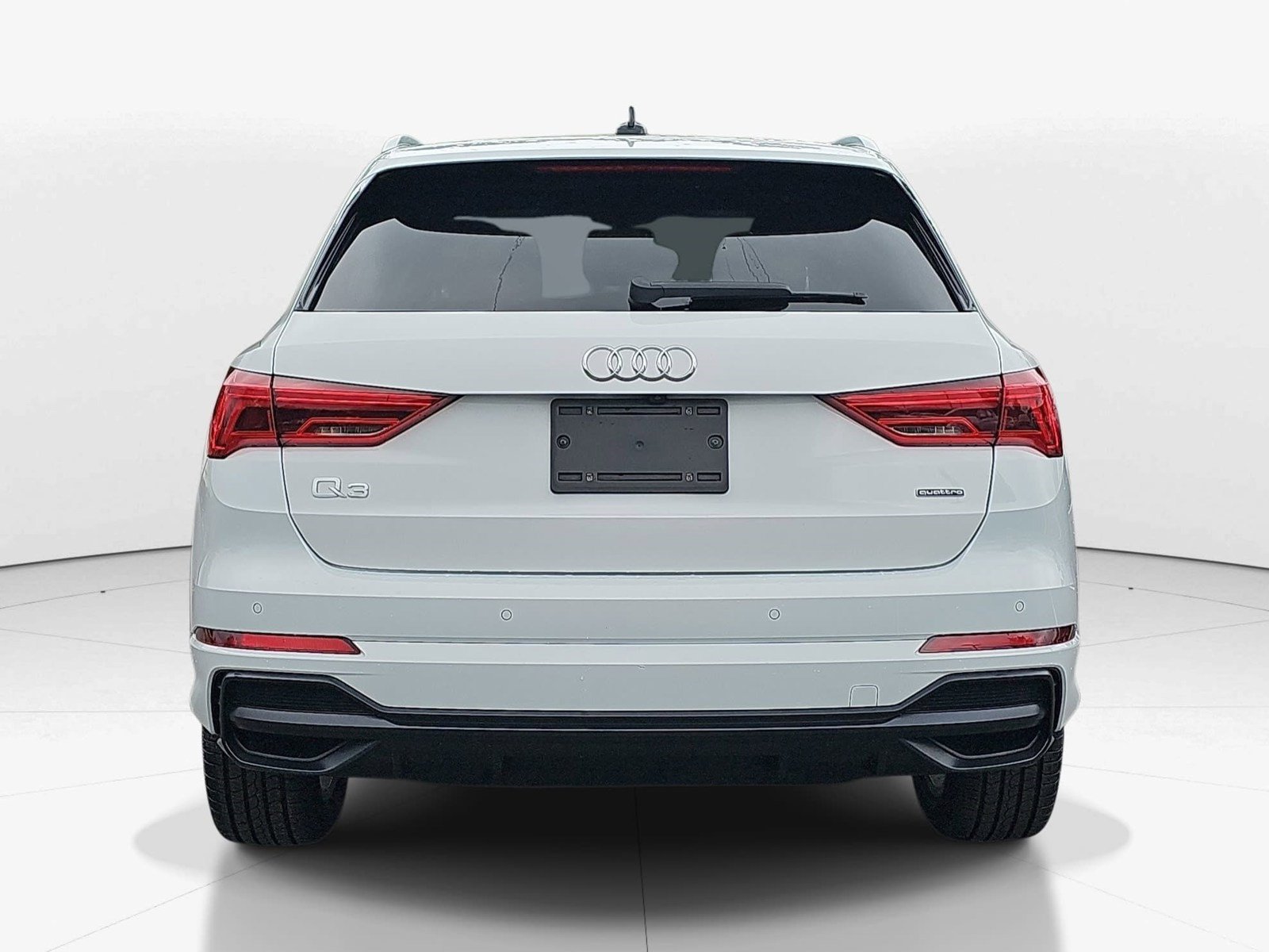 Used 2021 Audi Q3 2.0T Premium w/ Convenience Package AWD/4WD image 5