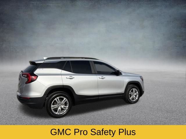 Used 2022 GMC Terrain SLE w/ Driver Convenience Package image 4