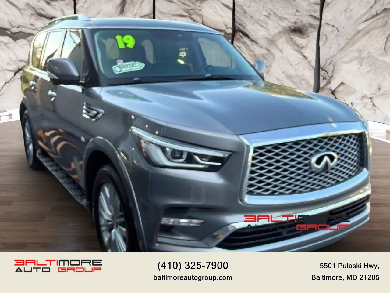 Used 2019 INFINITI QX80 Luxe w/ Proassist Package AWD/4WD image 3