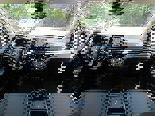 New 2026 Honda Odyssey Touring image 19