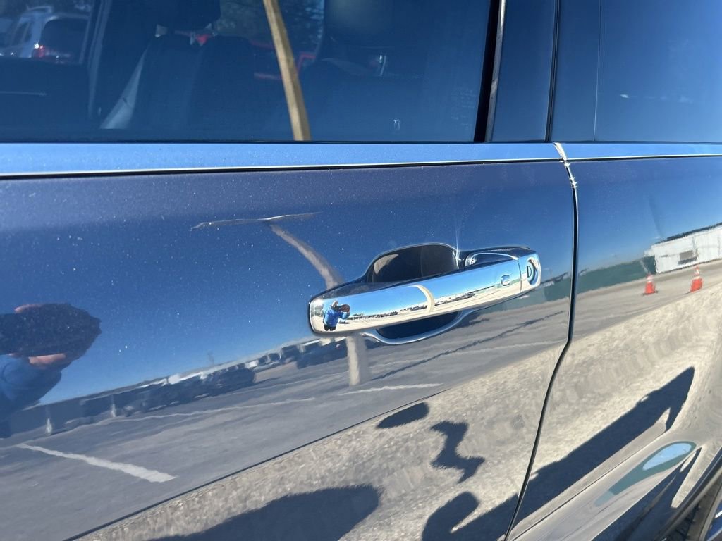 Used 2020 Jeep Grand Cherokee Limited w/ Premium Lighting Group image 21