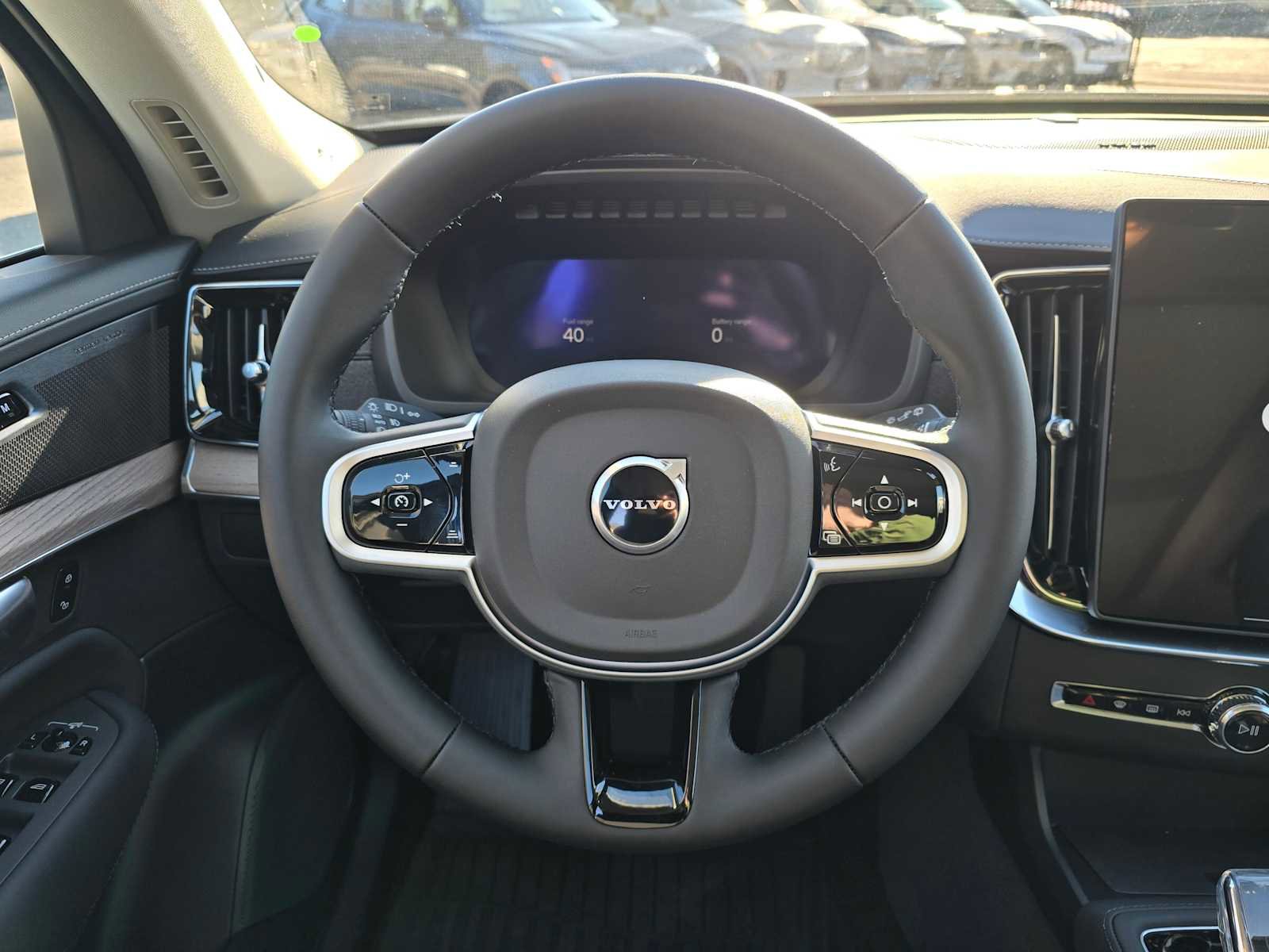 New 2026 Volvo XC90 T8 Plus w/ Protection Package Premier image 19