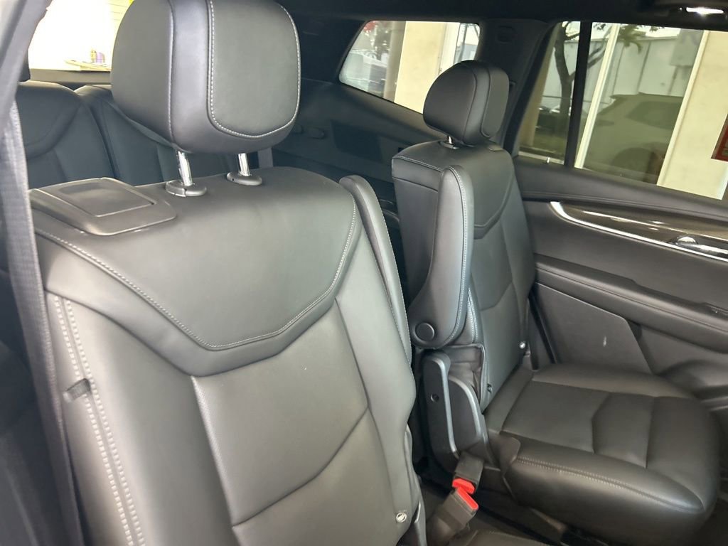 Used 2021 Cadillac XT6 Sport image 29