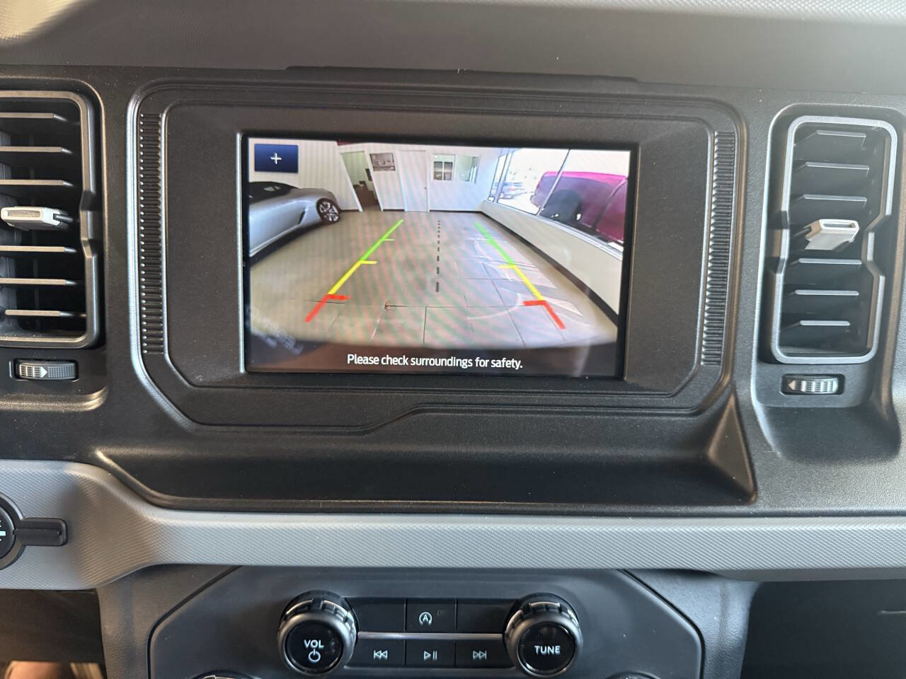 Used 2022 Ford Bronco Big Bend image 22