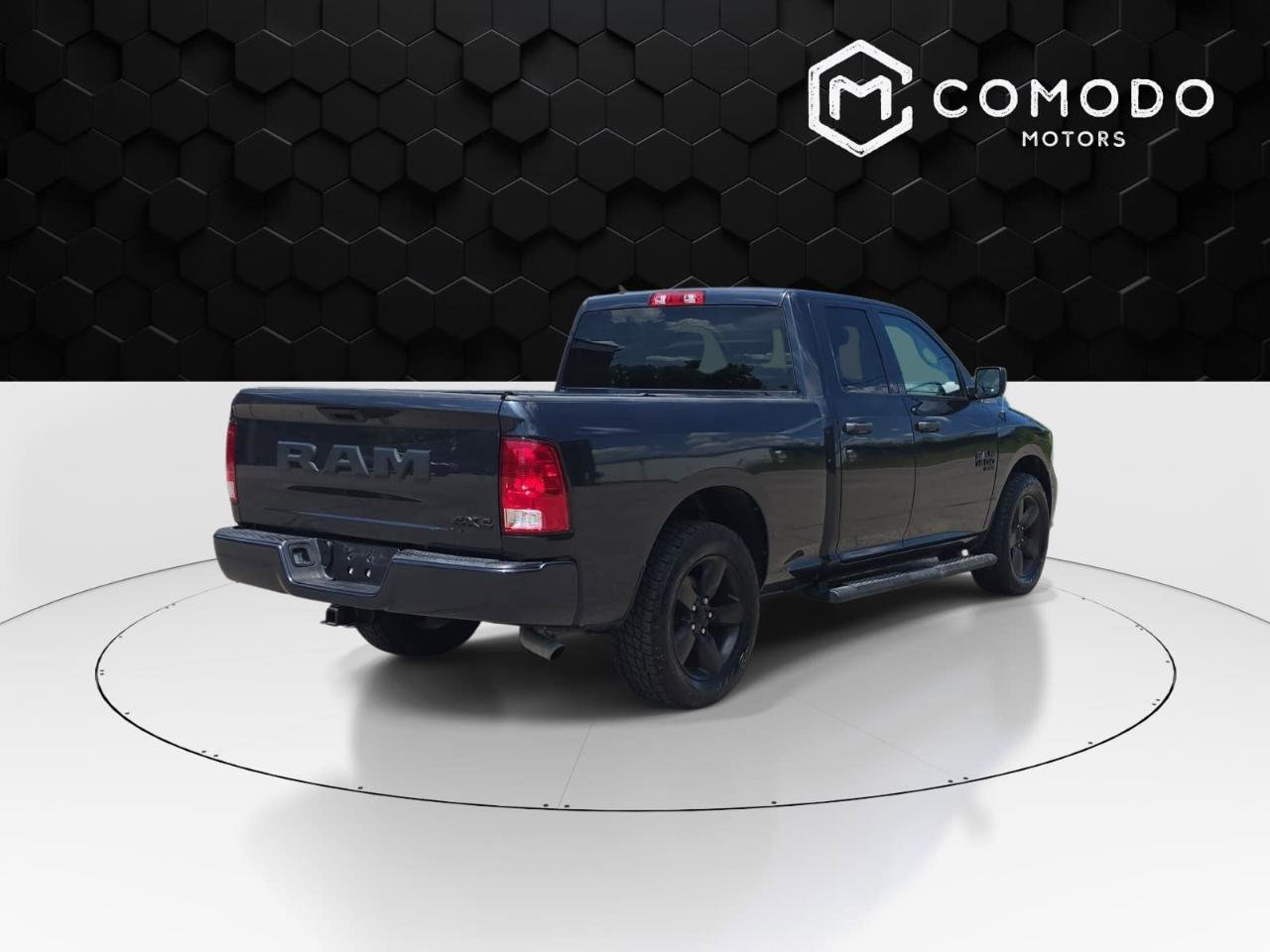 Used 2021 RAM 1500 Express w/ Wheel & Sound Group AWD/4WD image 3