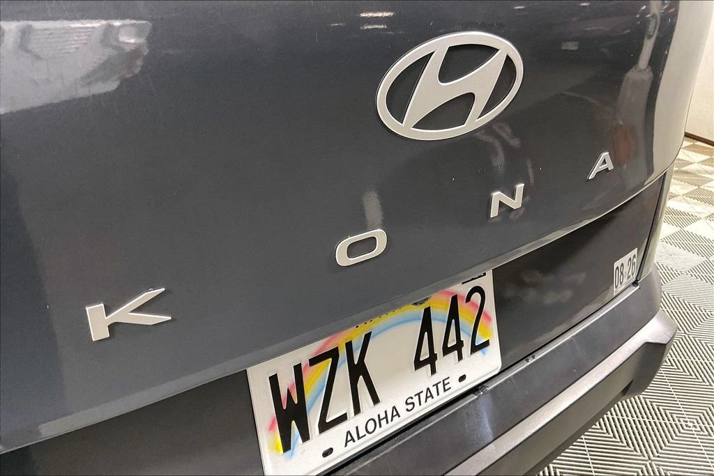 Used 2025 Hyundai Kona SEL FWD image 7