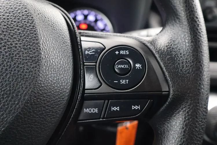 Used 2022 Toyota RAV4 LE AWD/4WD image 20