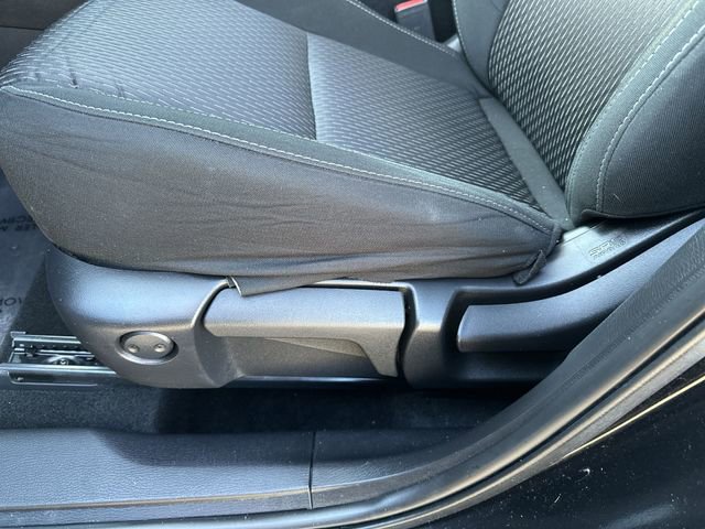 Used 2024 Mitsubishi Outlander ES AWD/4WD image 16
