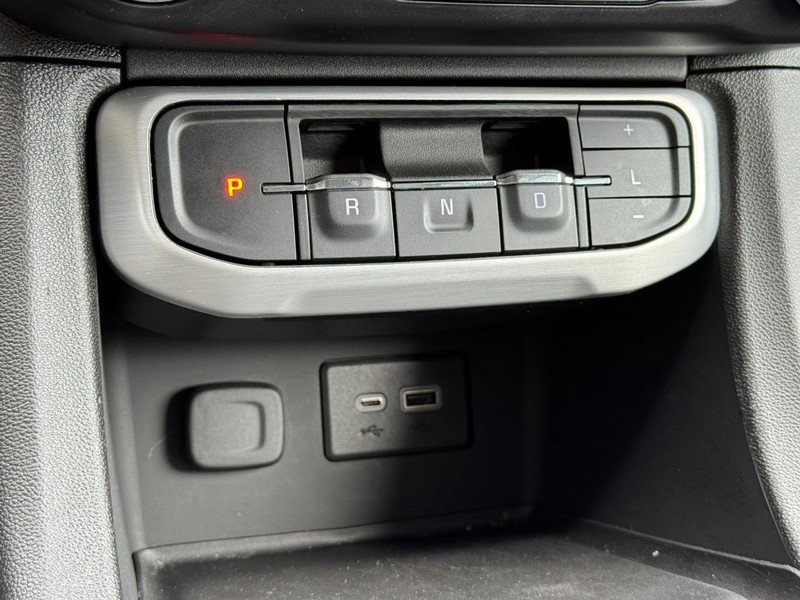 Used 2023 GMC Acadia SLE w/ Driver Convenience Package image 20