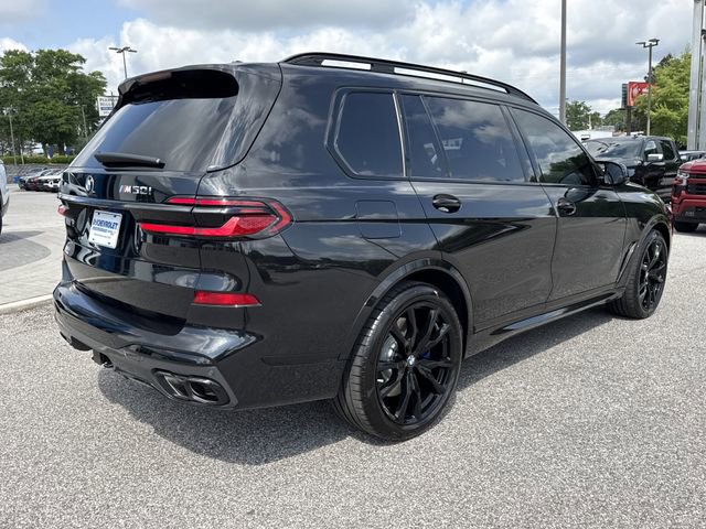 Used 2025 BMW X7 M60i AWD/4WD image 3