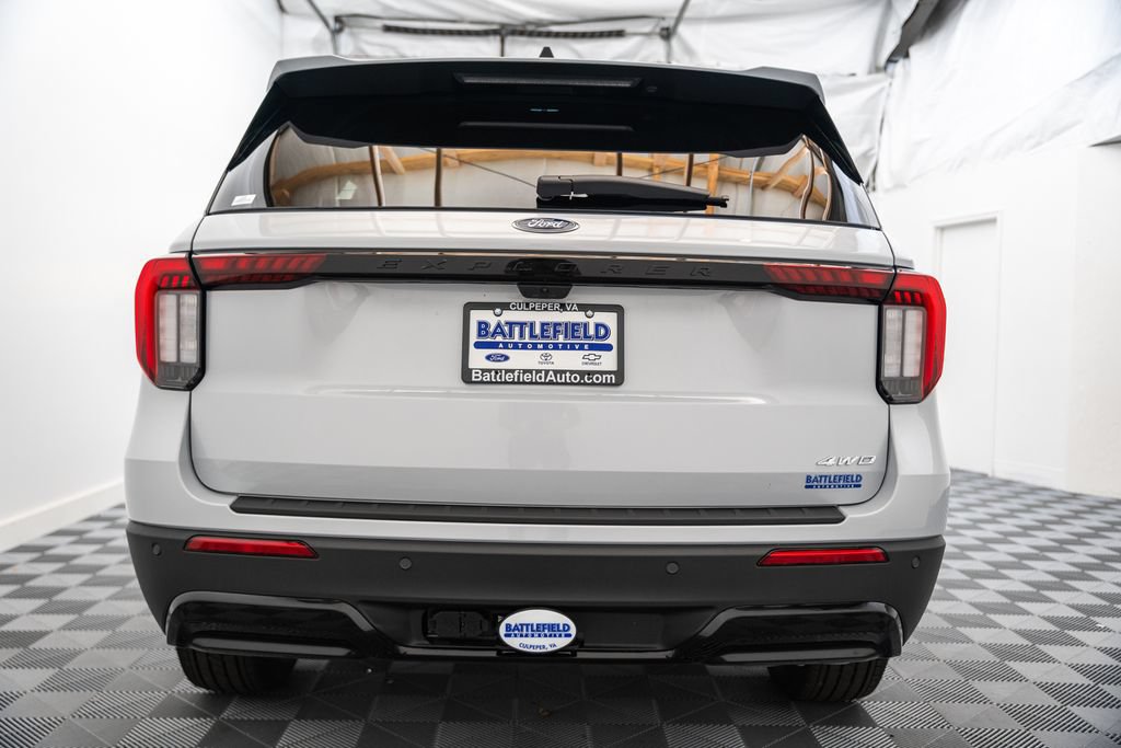 New 2026 Ford Explorer ST-Line AWD/4WD image 6