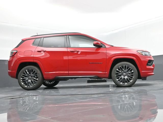 Used 2024 Jeep Compass Limited image 42