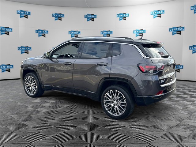 Used 2022 Jeep Compass Limited w/ Elite Group image 4