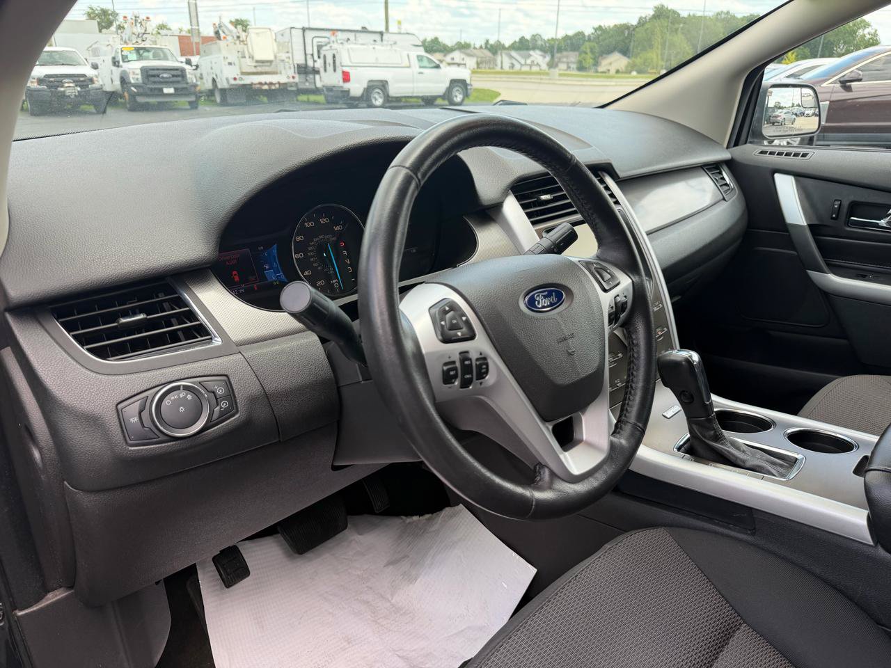 Used 2013 Ford Edge SEL FWD image 21